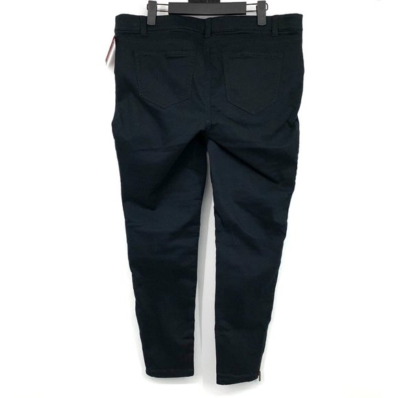 Isabel Maternity by Ingrid & Isabel Utility Jeggings Black Moto Skinny - Picture 11 of 15